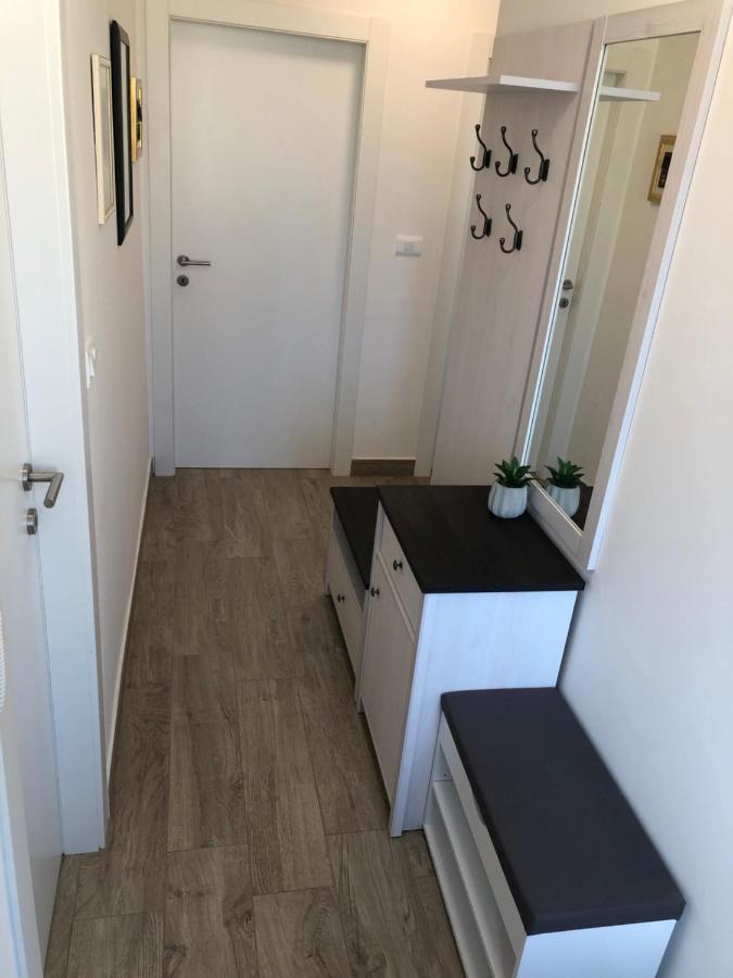 Pula Center Seaview Apartment Ngoại thất bức ảnh